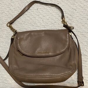 Micheal Kors crossbody purse
